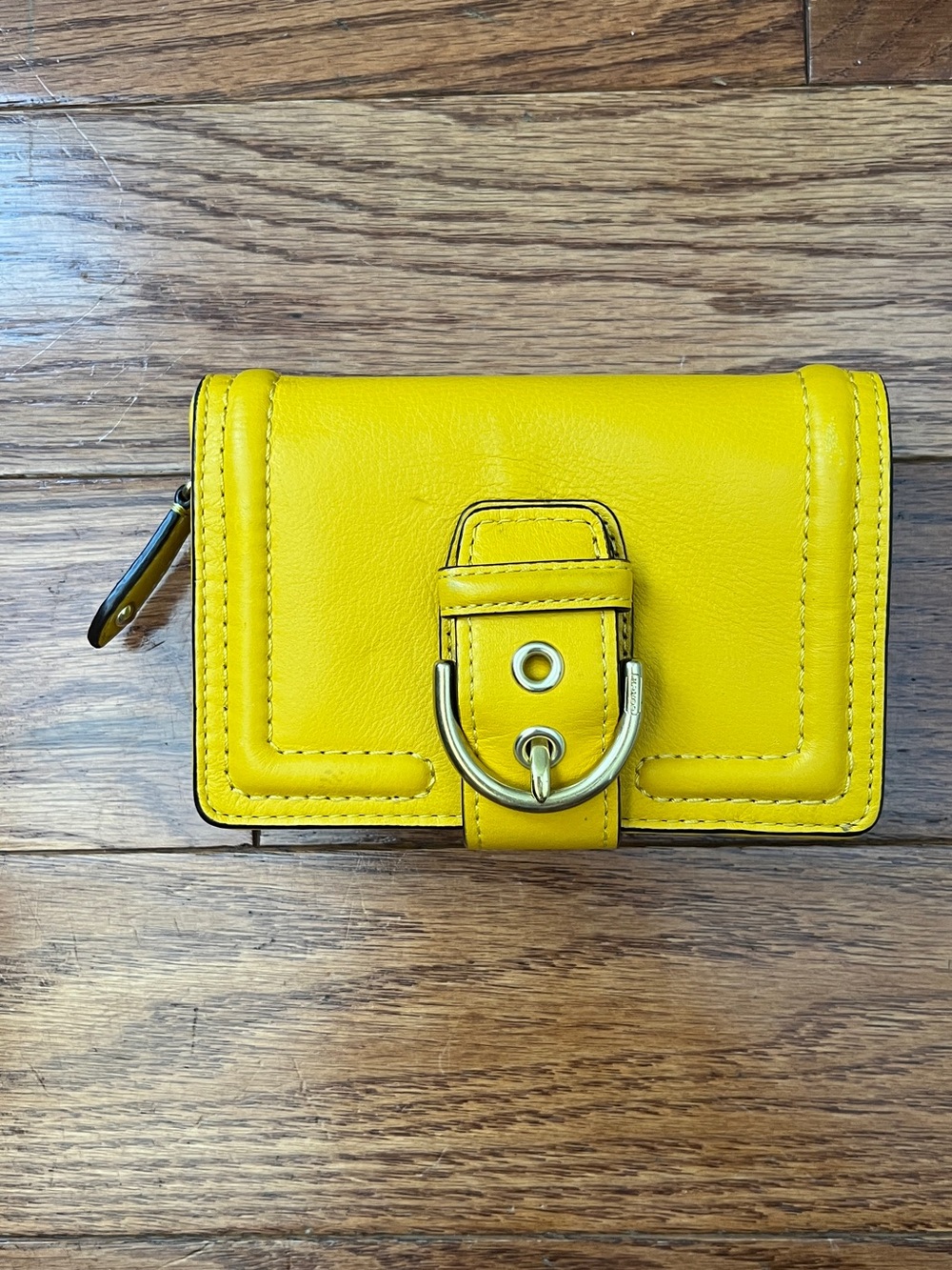Vintage Coach Wallet Yellow Mustard